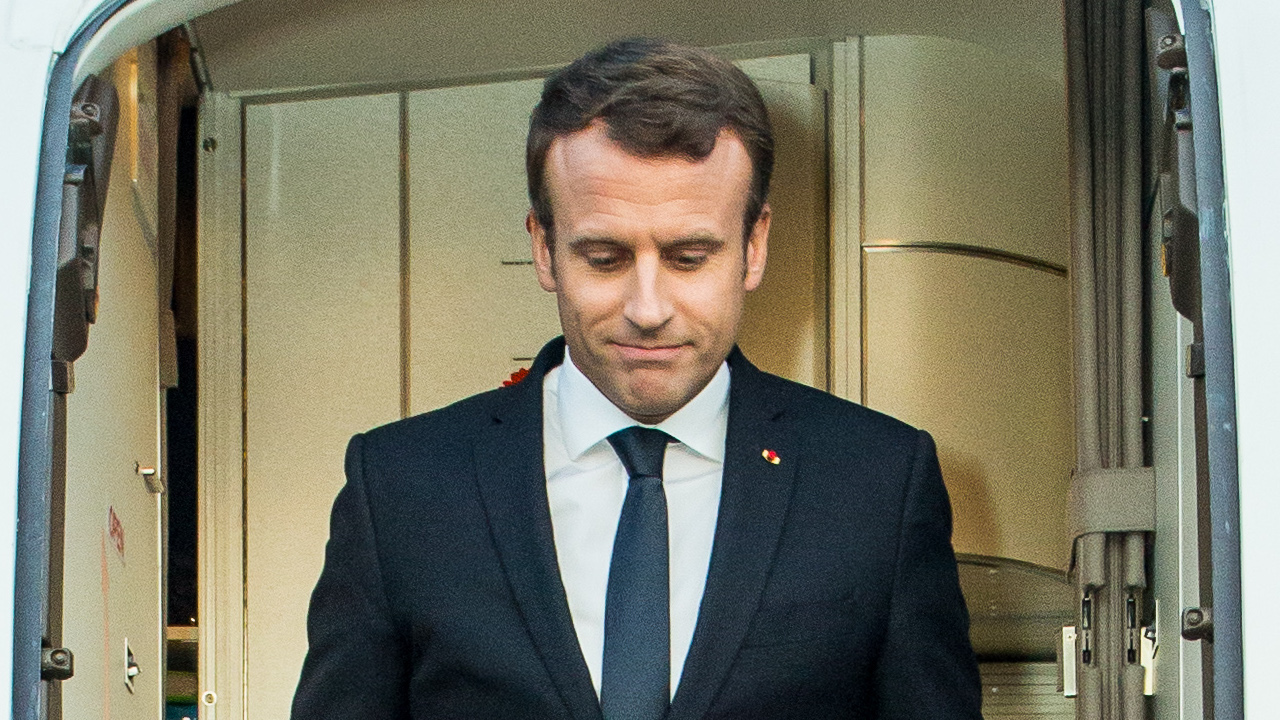 macron sondage autoritaire